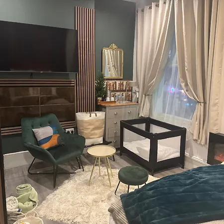Guest house Aimi Luxury Living London