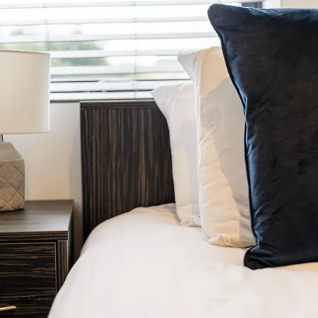 Apartment Hive - East *