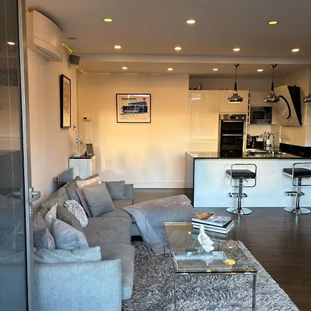 Estatesmen Selfridges Oxford Street Apartment London