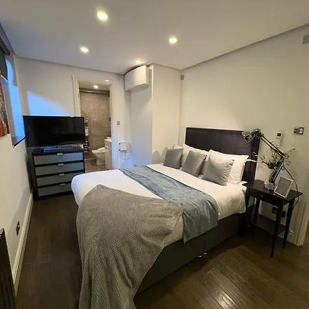 Apartment Estatesmen Selfridges Oxford Street *