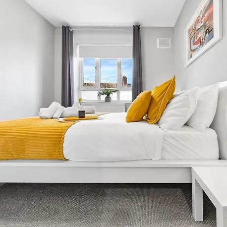 White Retreat - 2 Bedroom Flat Next To Loftus Road Apartment *