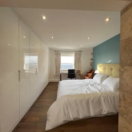 Apartment Flat With Panoramic Views *