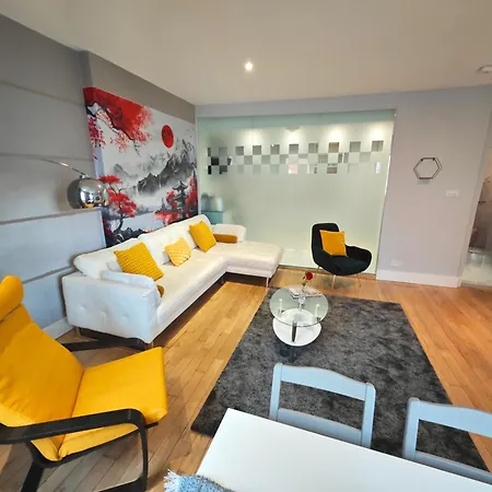 Luxury 3-bed Flat - 1 Min From Baker Street Station * 伦敦