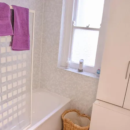 Modern Cosy - Fulham Prime Location Apartment