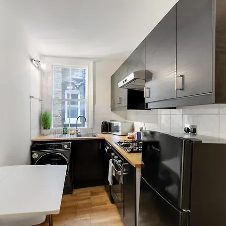 Modern Cosy - Fulham Prime Location Apartment London