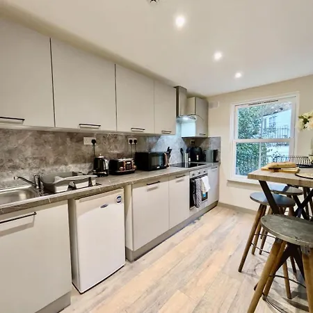 Apartment Heart Of Battersea Balcony Fast Wifi Netflix Wd