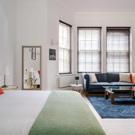 Elegant Mayfair *
