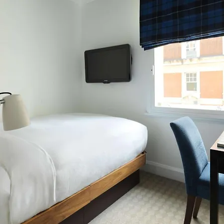 Radisson Blu Hotel, Tottenham Court Road - Formerly Kenilworth 4* Londres