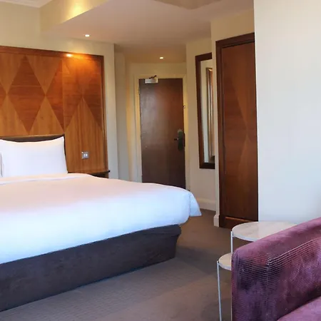 Radisson Blu Hotel, Tottenham Court Road - Formerly Kenilworth 4*