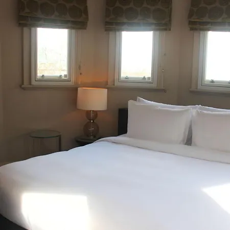 Hotel Radisson Blu Hotel, Tottenham Court Road - Formerly Kenilworth 4*