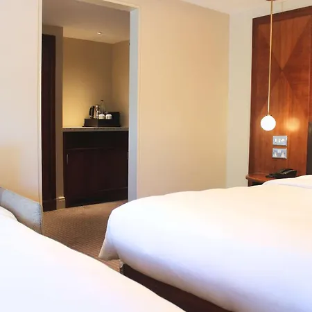 Radisson Blu Hotel, Tottenham Court Road - Formerly Kenilworth Hotel