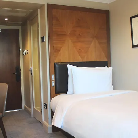 호텔 Radisson Blu Hotel, Tottenham Court Road - Formerly Kenilworth