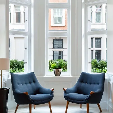 Radisson Blu Hotel, Tottenham Court Road - Formerly Kenilworth Hotel Londres