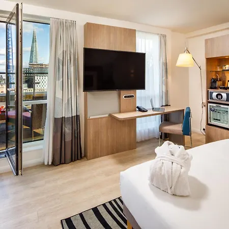 Novotel Blackfriars Отель