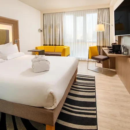 Отель Novotel Blackfriars