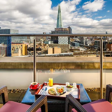 Novotel Blackfriars Отель Лондон
