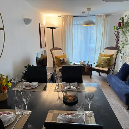 Lombok Near Old Street,islington,angel London