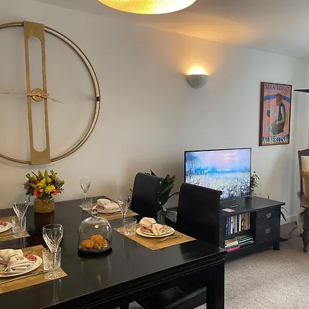 Apartment Lombok Near Old Street,islington,angel London