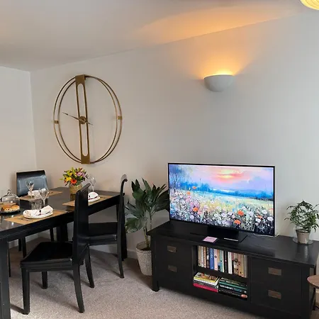Apartment Lombok Near Old Street,islington,angel *