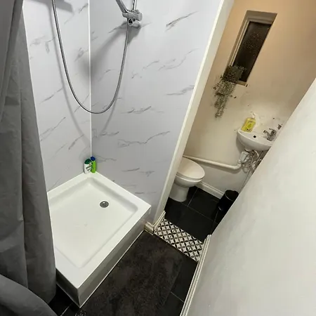 London Studio Apartment *