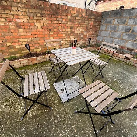 London Studio Apartment
