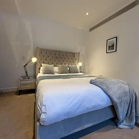 Estatesmen Selfridges Oxford Street Apartment London