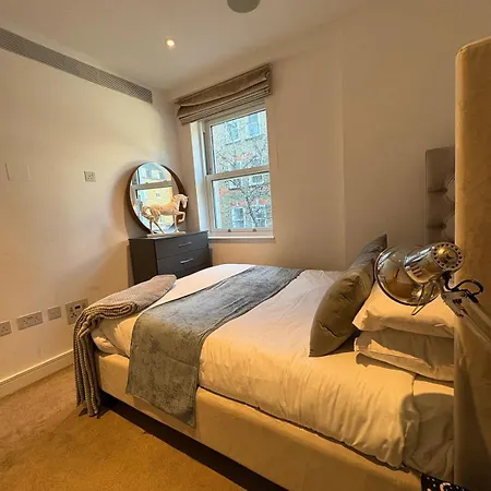 Apartment Estatesmen Selfridges Oxford Street