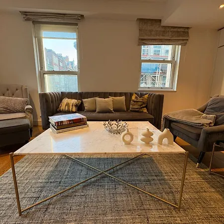 Apartment Estatesmen Selfridges Oxford Street London