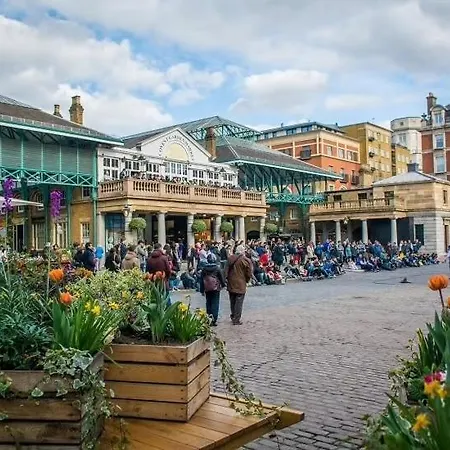 1 Bedroom Flat Covent Garden