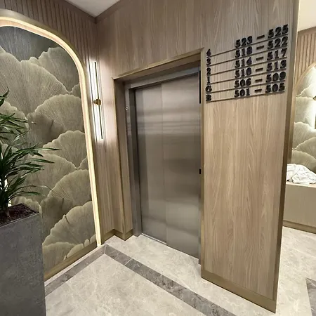 Hotel St Mark's - Merit 4*