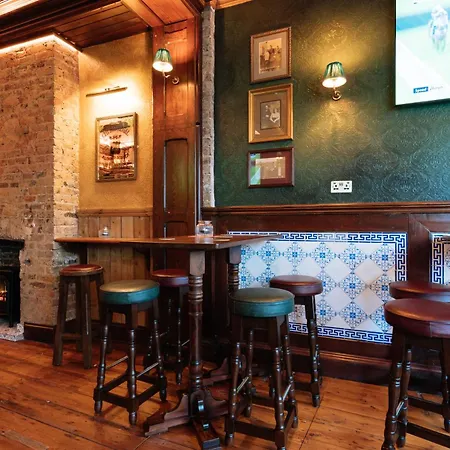 The Crown Pub & Gæstehus London