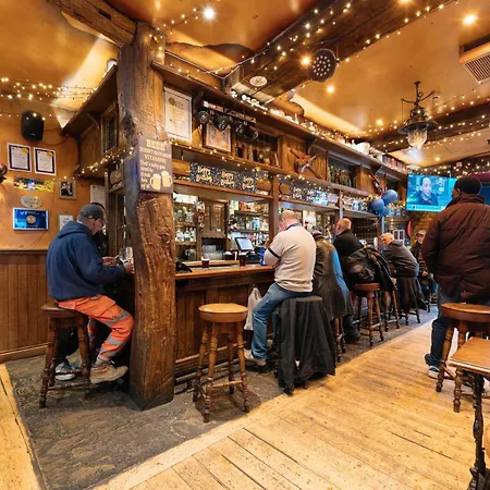 The Crown Pub & Gæstehus London