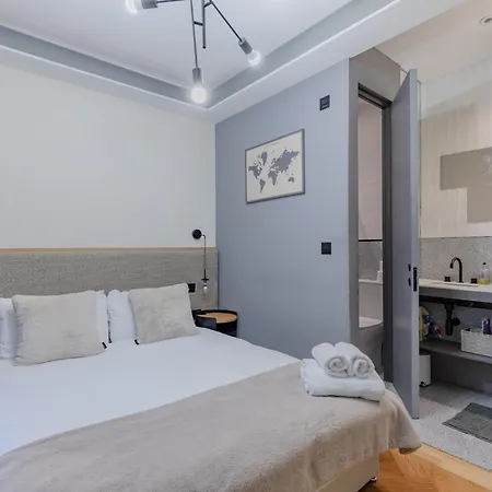 Sleek And Brilliantly Located Flat Earls Court Apartment London