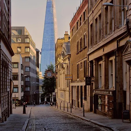 Chic In Spitalfields, *