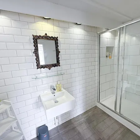 Holiday home Chic 2-bedroom Flat In Farringdon Barbican Centre London