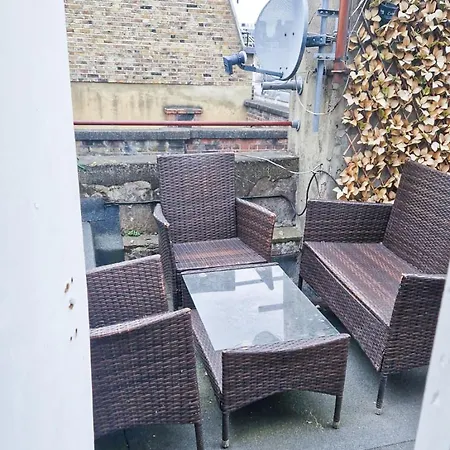 Chic 2-bedroom Flat In Farringdon Barbican Centre London