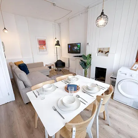 Holiday home Chic 2-bedroom Flat In Farringdon Barbican Centre London