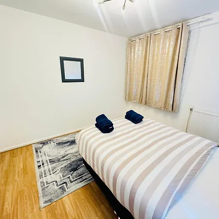 Two Bedroom In Paddington