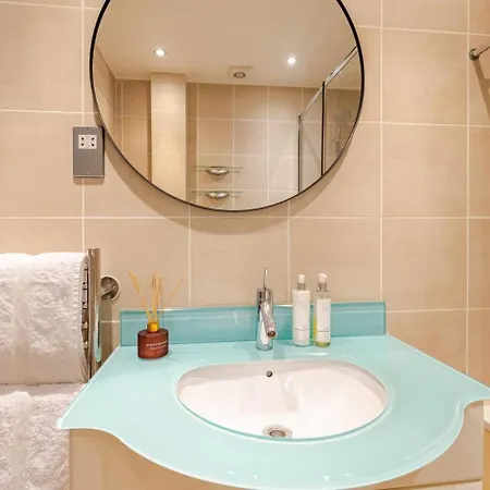 Large Modern Penthouse - 4 Beds 3 Baths By Tower Bridge דירה *