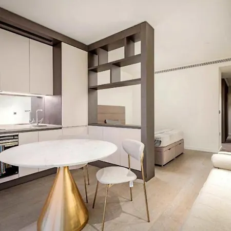 Apartment Luxury In One Park Drive London