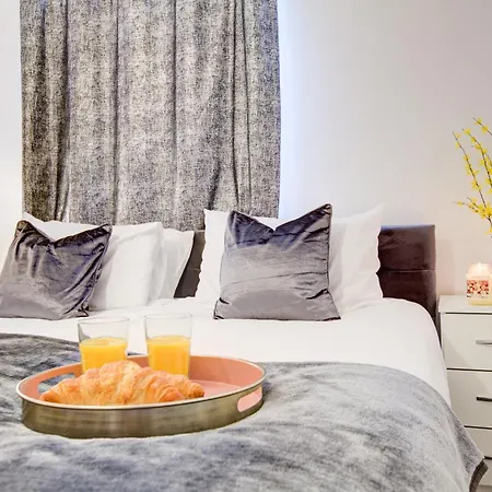 Apartment Spacious 2 Bed South London *