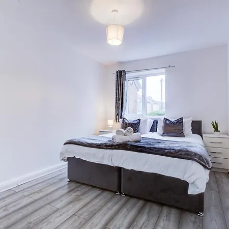 Spacious 2 Bed South London Apartment Thornton Heath
