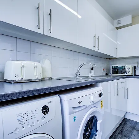 Apartment Spacious 2 Bed South London *