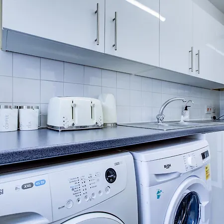 Apartment Spacious 2 Bed South London *
