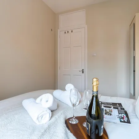 Apartment Wembley Stadium 2 Bed Pad Tube Station