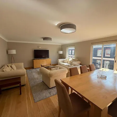 Estatesmen Mayfair Curzon Street Apartment *