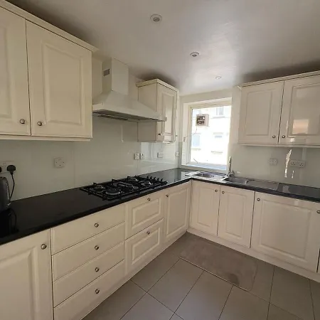 Estatesmen Mayfair Curzon Street Apartment London