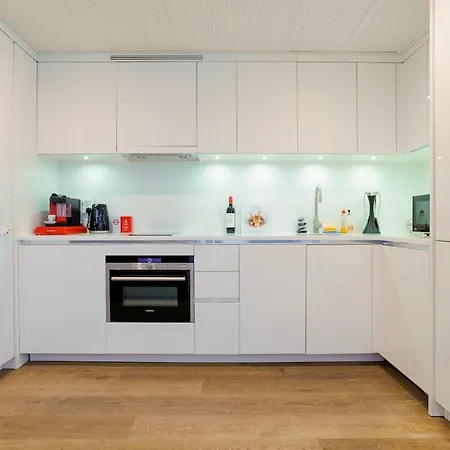 Soho Luxury Apartment *