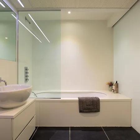 Soho Luxury Apartment *