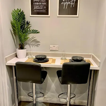 Stunning Double With Own Bathroom